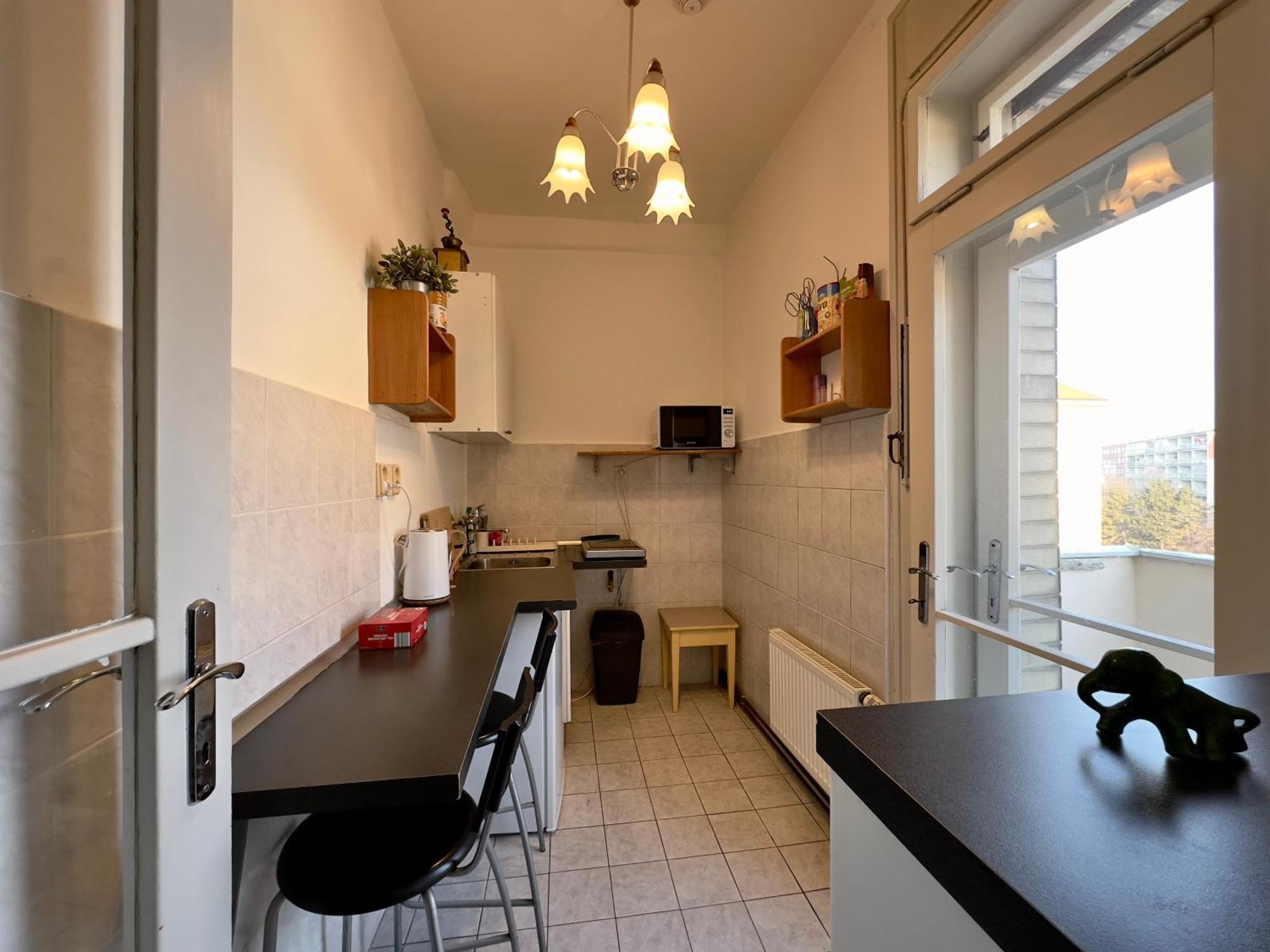 Apartment Sedlčanská - You Will Save Money Here - equipped with antique furniture Prague Extérieur photo